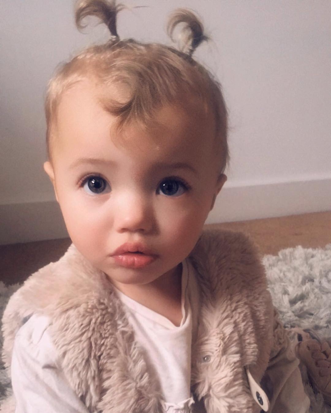 3歲女兒美照吸粉無數