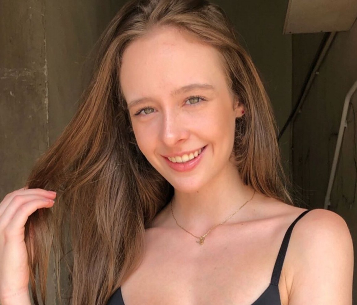 陳偉霆又與巴西名模 Bruna G Marth 爆出戀情,當時陳偉霆沒有承認,但女方就暗暗默認過。