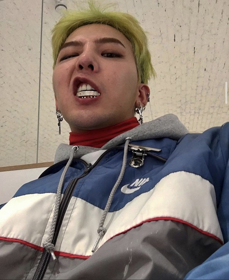 GD與Jennie的緋聞傳了足足半年
