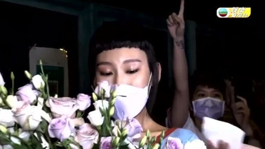 成功讓 Gigi 大為驚喜,更一度喜極而泣