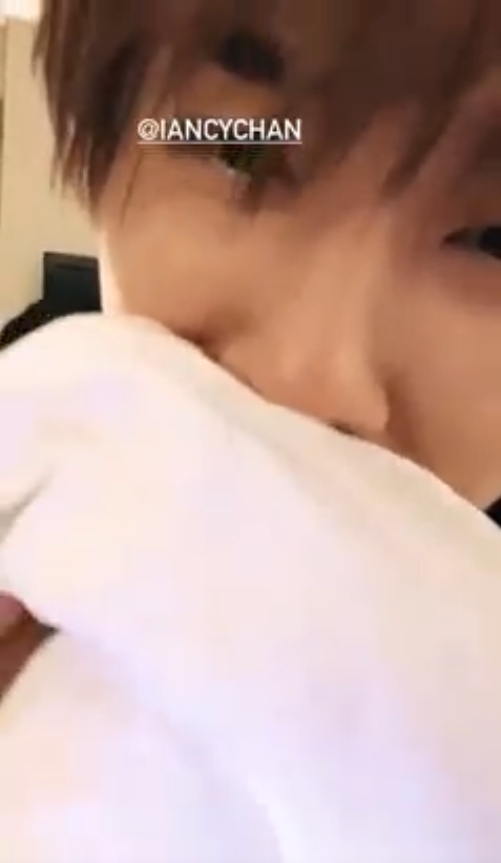 姜濤的啜泣聲更加大,像是受了莫大的委屈似的