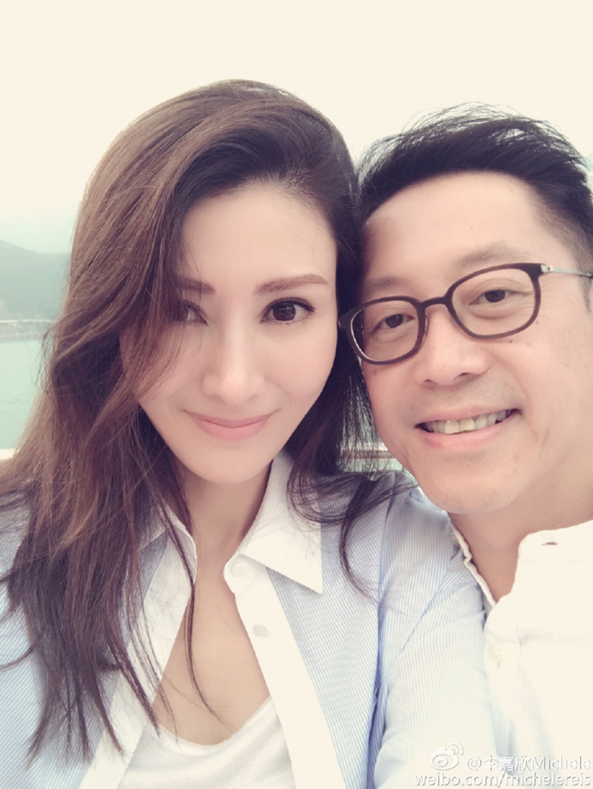 李嘉欣亦曾大方承認自己是一位非常重視物質的人,希望許晉亨事業很成功。