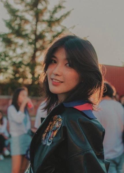 Yurana Anarali 哈薩克美少女爆紅,她靠著絕美的照片成為了網紅