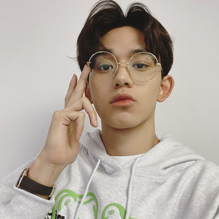 韓國男團NCT的香港成員Lucas(黃旭熙)日前被爆與粉絲拍拖