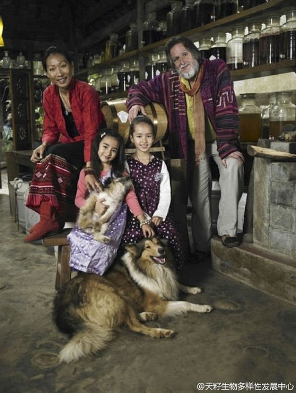 李宛妲她長著一副模特兒身材和臉蛋,不過她卻能突破外貌和偶像包袱