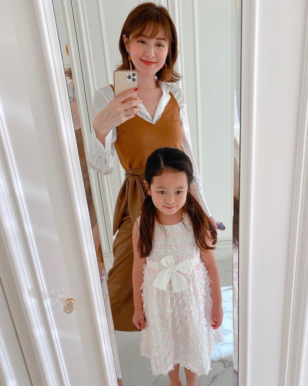 徐淑敏的三位女兒都超似黃浩,如果下胎生兒子就希望可以似她多一點