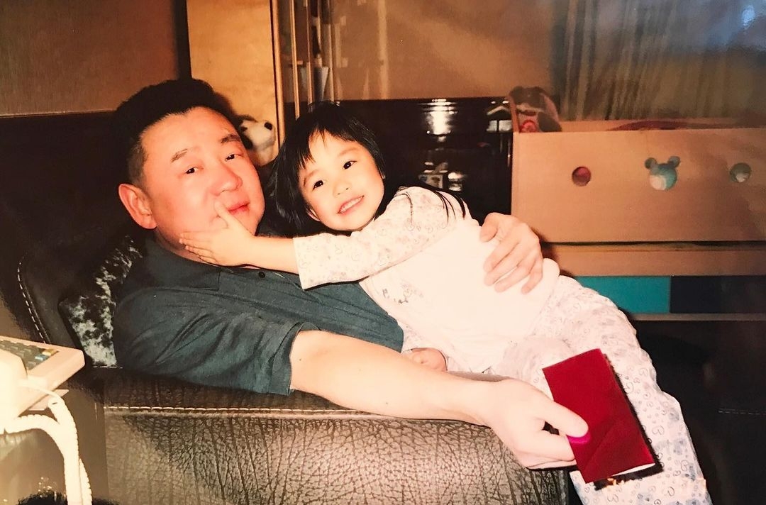 如今大劉女兒劉秀盈眨眼間已經 18 歲,更隨時是芭蕾舞界的明日之星?