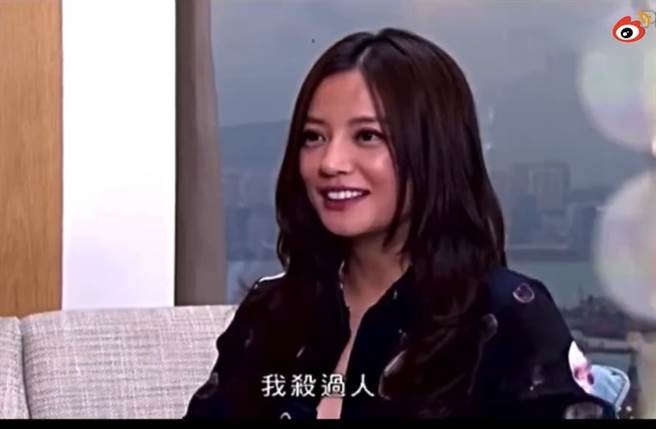 趙薇微博瘋傳舊片令人感心寒!日本軍旗與旗下藝人張哲瀚事件或毁事業!