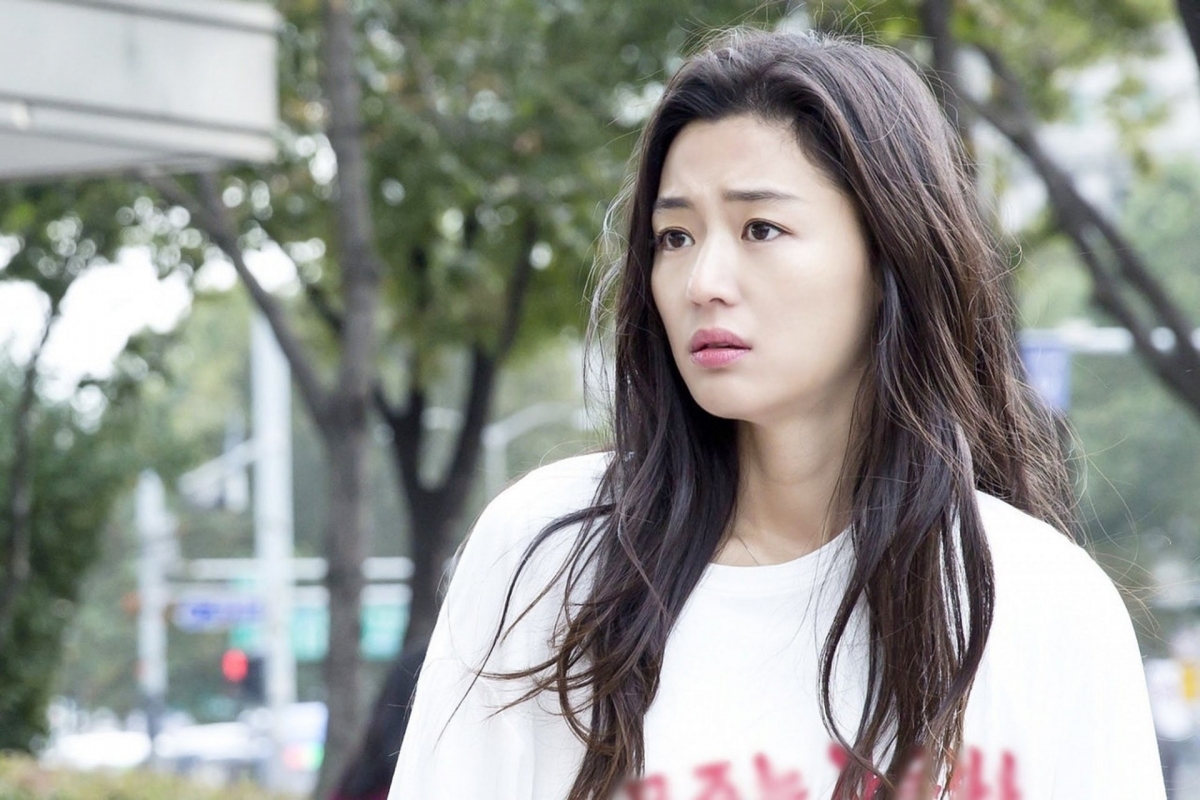 無意識撩頭髮、捲頭髮