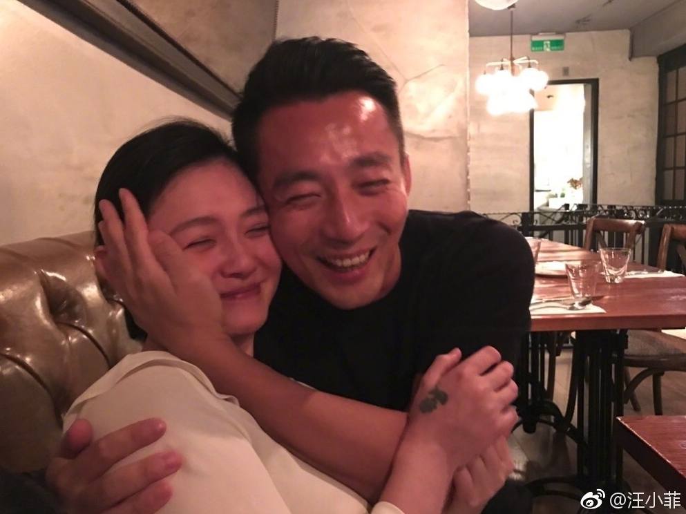 汪小菲大方回答:「我們很好,大家不用擔心,上次的事純屬誤會。」