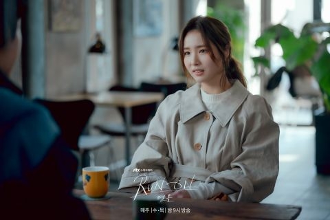 食飯當日,心儀女神將頭髮紥成一條馬尾,事主仲大讚好看!