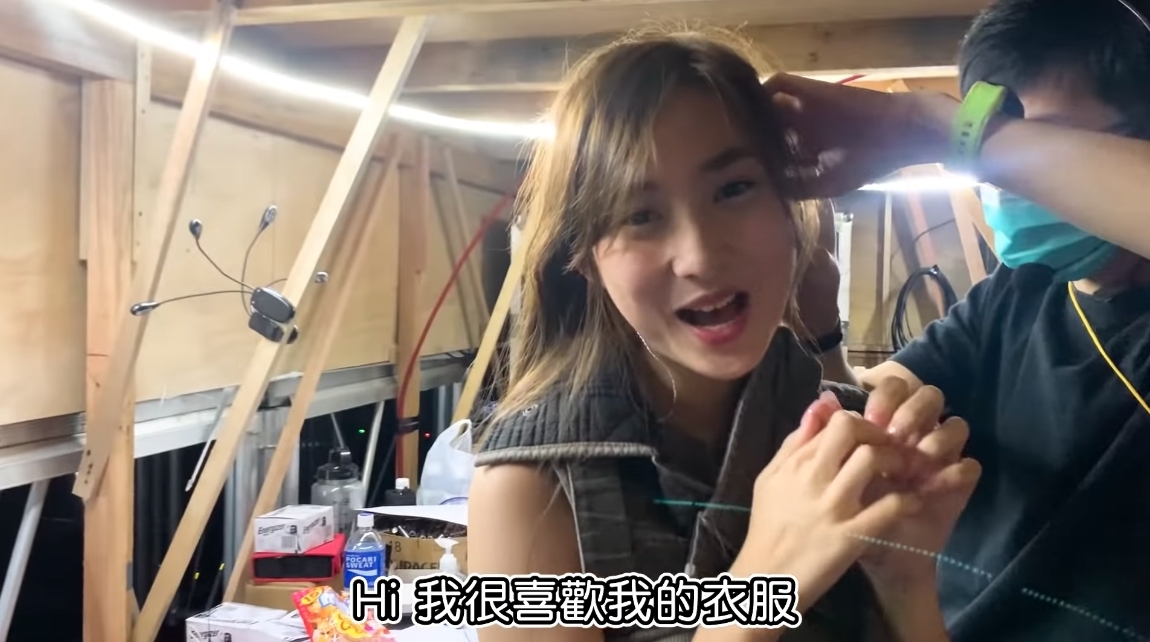 Yumi捧場大叫:我咩衫都鍾意!