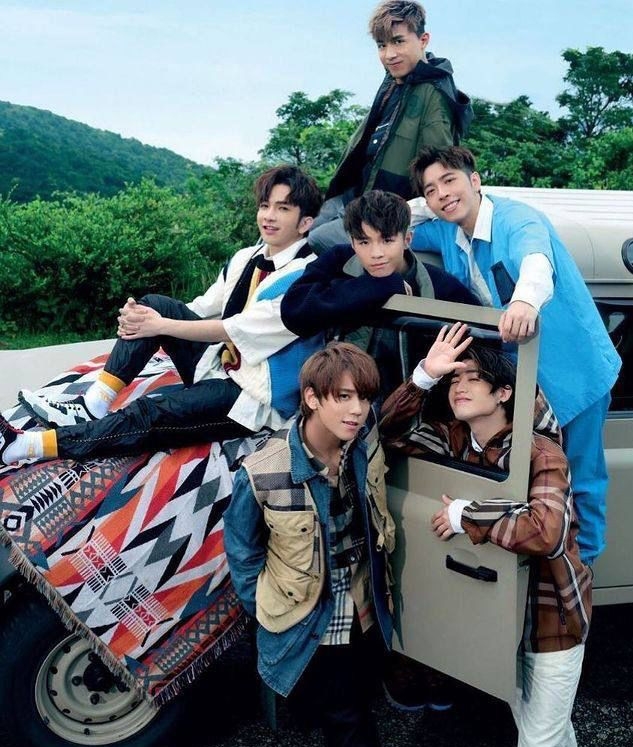 「名校家長」更指 MIRROR 犯法,要求勒令會展拒絕提供場地共同犯法