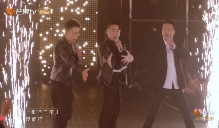 「古惑仔」班底在台商演唱《友情歲月》更令內地觀眾大為興奮。不過就有香港網民指表演十分過時,反而大讚唯一沒北上參賽的鄭伊健