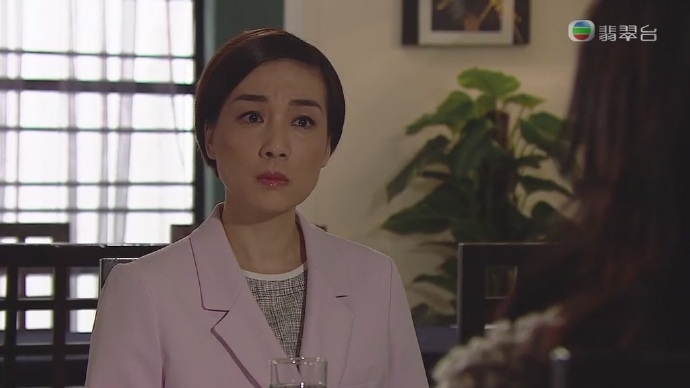 人氣男團 MIRROR 近年掀起一股追星潮,最近就有一群自稱「名校家長」的人集體去信特首,