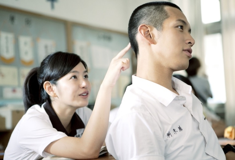 樓主補充,朋友之前一直在女生身邊把她照顧得很好﹐不但隨傳隨到,更會秒回信息