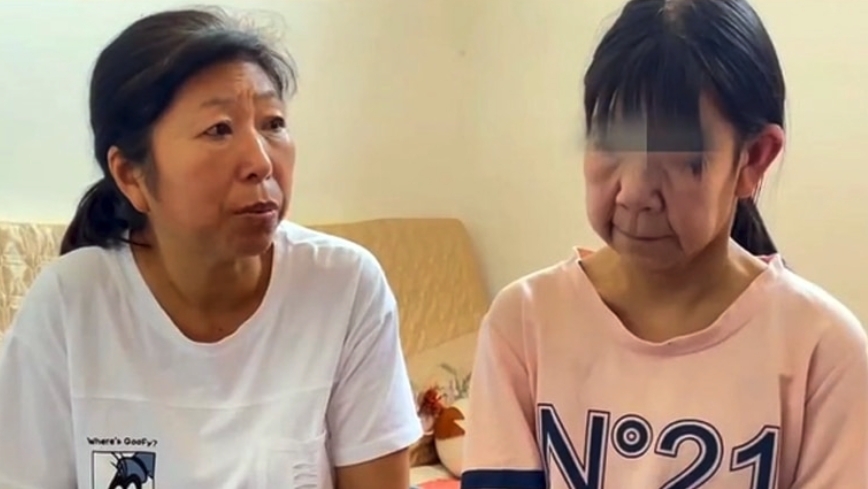 從節目中可見,伊伊的外貌比她身旁的媽媽還要衰老,完全想像不到她只是個14歲的少女