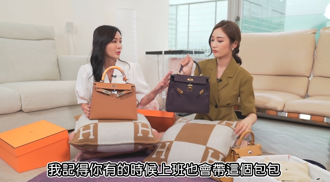 Eunice 更大爆蔡嘉欣不時也會拎著這個葡萄紫 Kelly 28 入廠開工,但就取笑她說:「就算佢拎住依個袋開工,都唔會覺得佢特登炫富!」