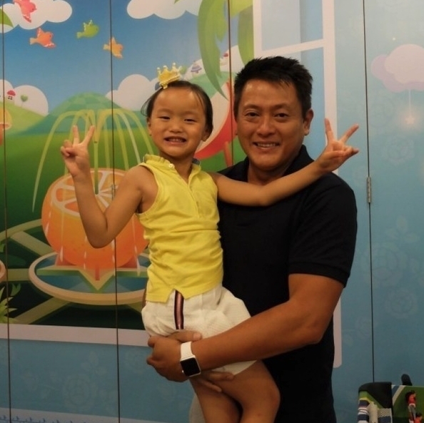 魏駿傑離婚後陷低潮靠女兒救回一命