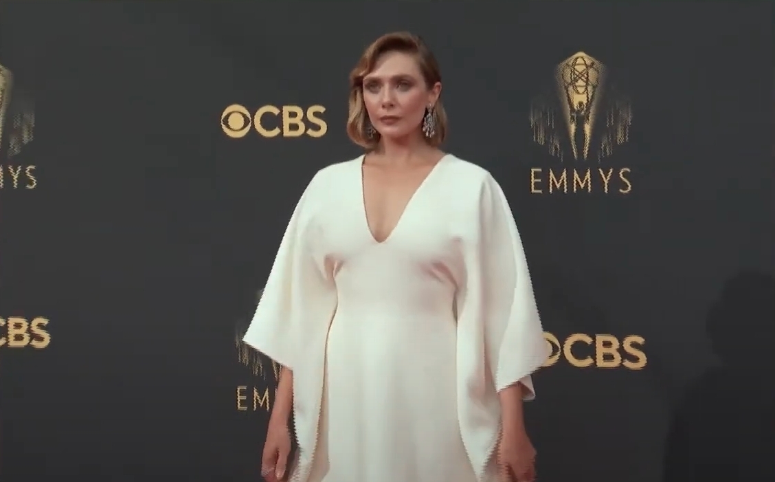 Marvel 近期最受關注的女角「緋紅女巫」Elizabeth Olsen,今年就率先在迷你影集《WandaVision》先聲奪人