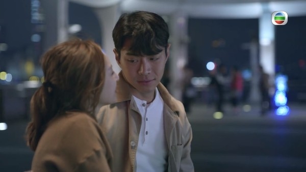 跟女友同居了3個月,樓主坦言「冒出越來越多我會驚訝的事」