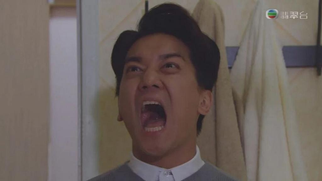 其實都係食餐飯姐,個日學唔到咪第二日先學囉有幾閒呀,咁都要搞到好似宮廷劇咁。