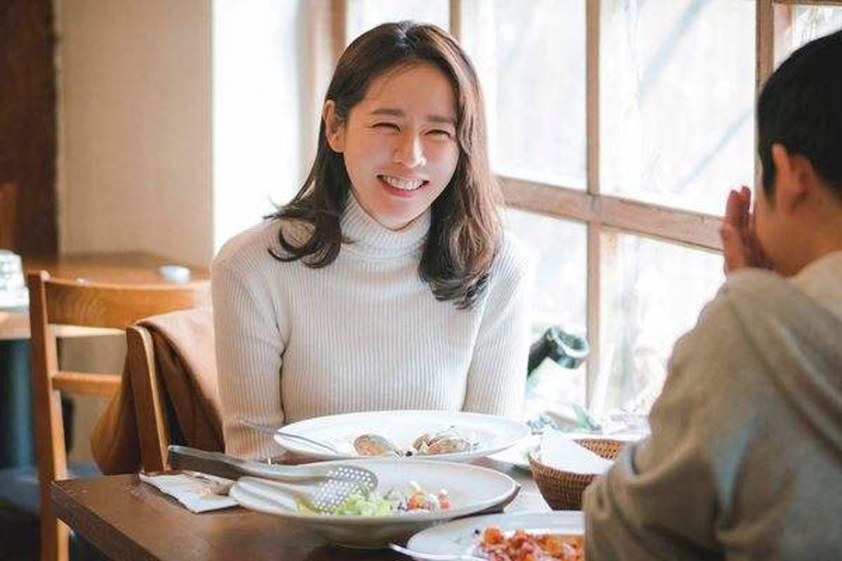 「A0制」中0的意思即是不付費的意思,解作只由一方付費的「請客」