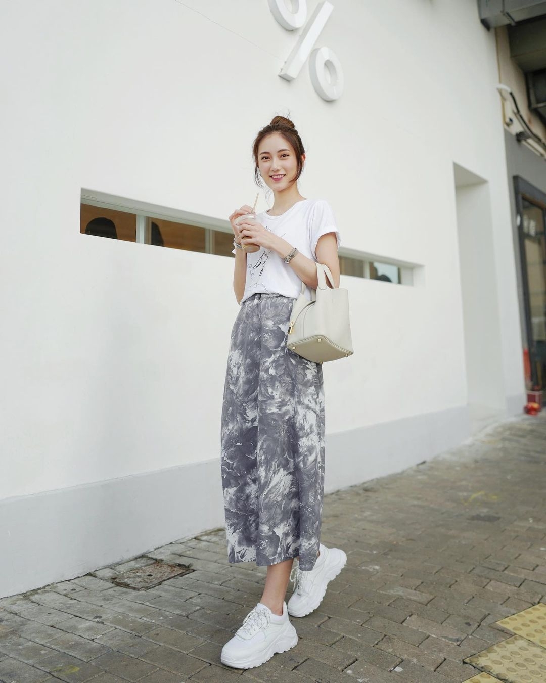 蔡嘉欣擁有多個 Hermès 手袋,由Garden Party、Constance、Picotin 到 Lindy 都是她的愛包!