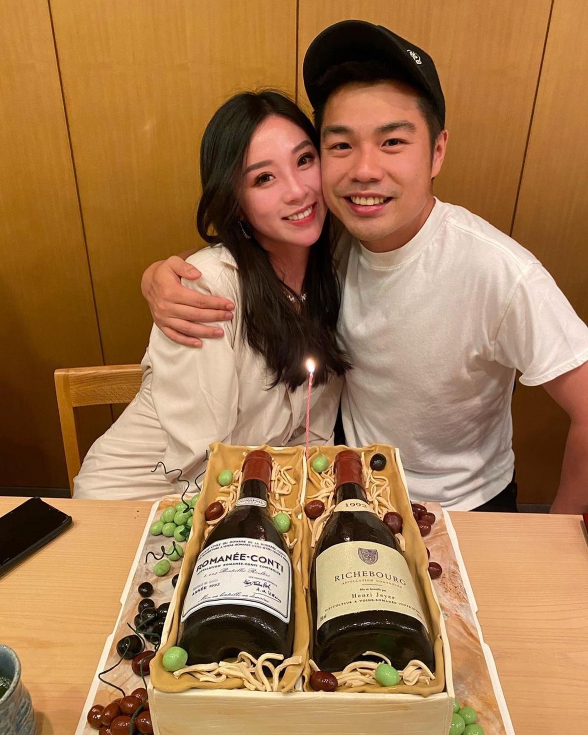 外傳江鈺琪(Yuki)與郭浩泉(Patrick)兩人在 LMAO 夜場首次見面