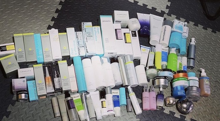 種類包羅萬有,包括電視、廚具、家具、美容和科技產品等等!