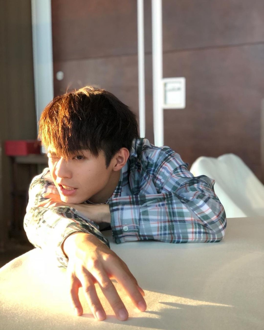 連登討論區:現時為男女平等的社會,戀愛關係上不應只是男追女,同樣女也可以追男