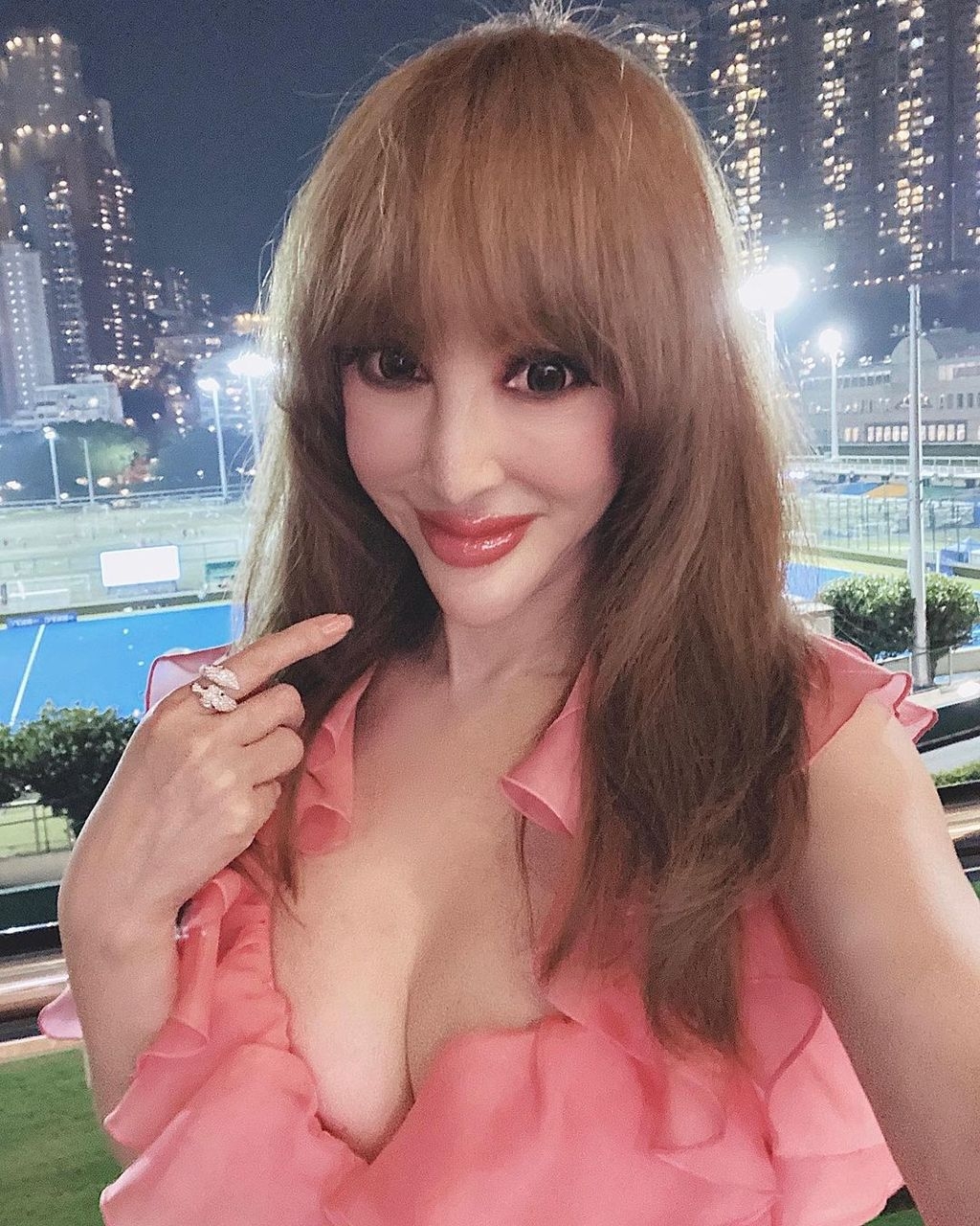 薛芷倫生於富裕家庭活出精彩人生,前夫馬清偉陪伴對抗癌症