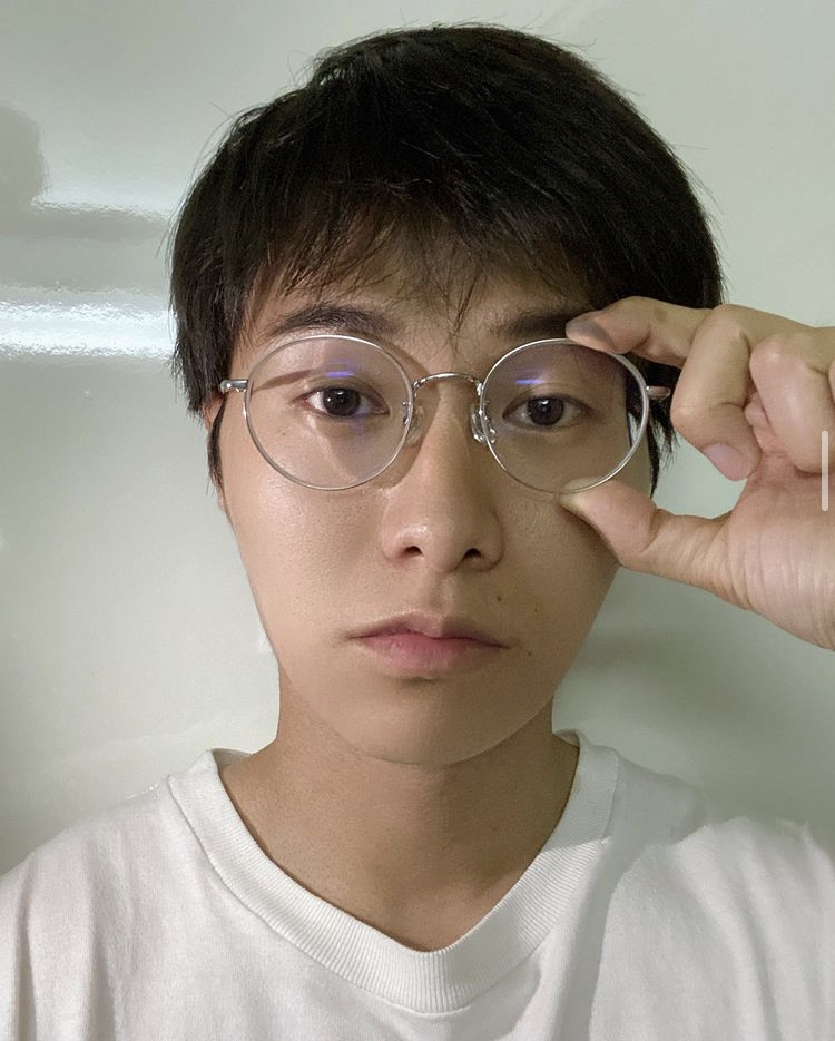 原本69公斤的胡鴻鈞為了飾演戲內的輕量級拳手一角,要瘦到60公斤的標準體重