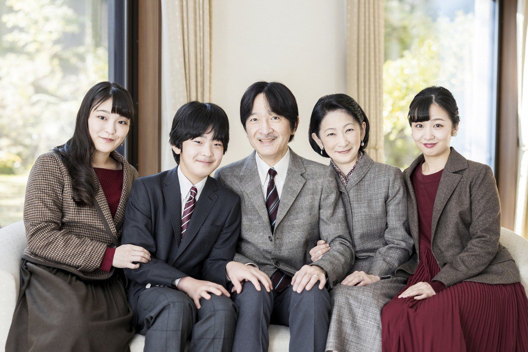 日本皇室真子公主與未婚夫小室圭到美國後,外界猜測小室圭或會在美國律師事務所找工作