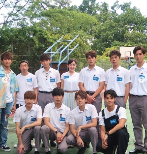 男角方面就有不少青春養眼男神，包括 MIRROR 成員 Stanley （邱士縉）、造星III的季軍陳毅燊（ANSONBEAN）和男團P1X3L三子