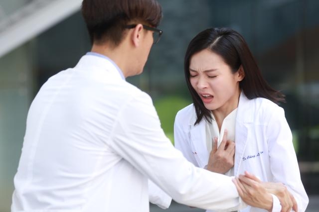 令李小姐嚇得立即求醫!