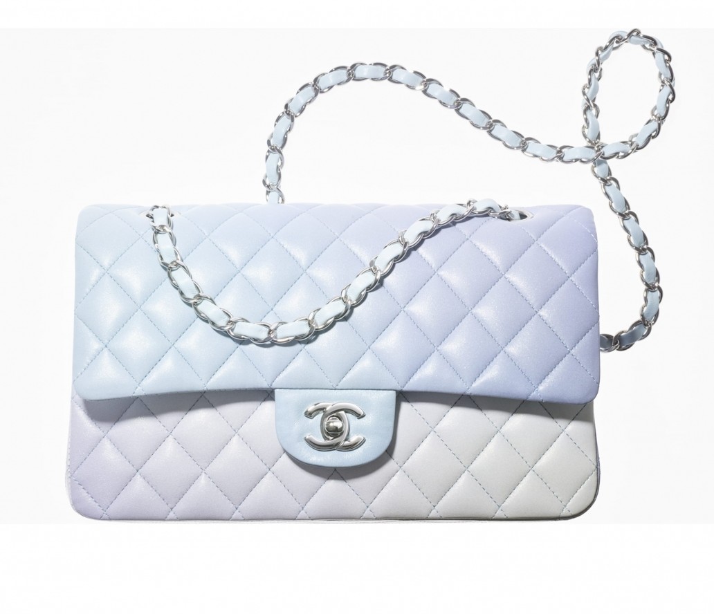 classic-handbag-light-blue-light-purple-white-perforated-lambskin-silver-tone-metal-perforated-lambskin-silver-tone-metal-packshot-artistique-vue1-a01112b06727nf817-8845479510046