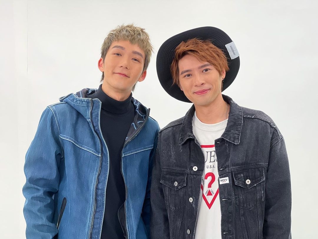 在《鬼滅之刃》中,對抗正派「鬼殺隊」的反派「12鬼月」就分別由 6 位「上弦」及 6 位「下弦」組成,而當中「上弦」的實力、戰鬥力亦比「下弦」明顯優秀,而最強的則被稱為「上弦之壹」,最弱的則是「下弦之陸」。