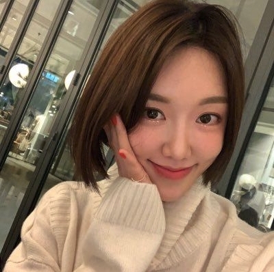 不少網民憑著特徵,推測前女友疑似某台的前氣象主播崔英雅(최영아)!