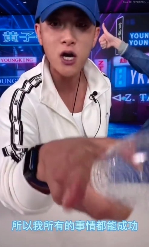 黃子韜解釋指,只要是他堅持要做的事,就會百份之百投入所有心血