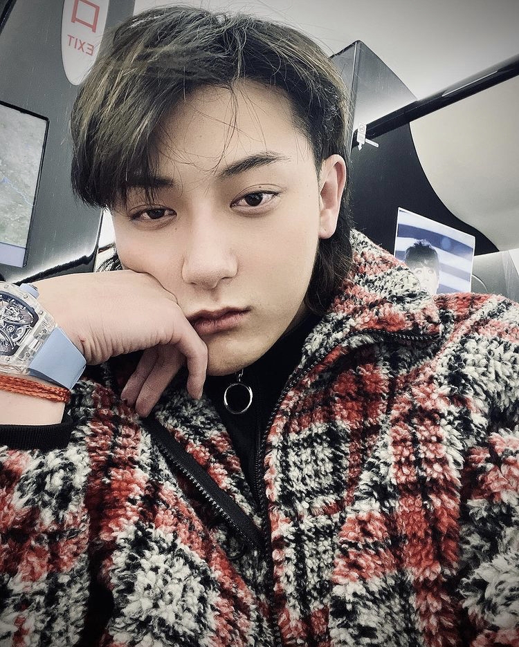 雖然黃子韜在直播期間突然失控狂罵網民,結果卻意想不到獲網民力撐!