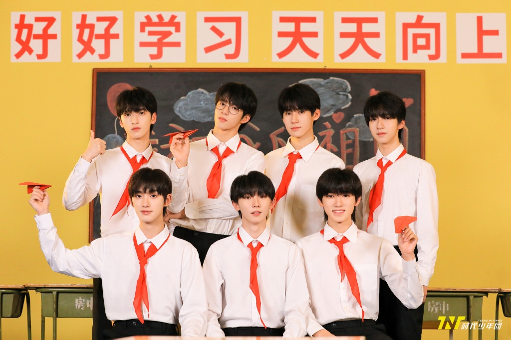 「人地品味係的士陳同蛇精男」,力證香港與內地的觀眾品味的確不能相提並論!