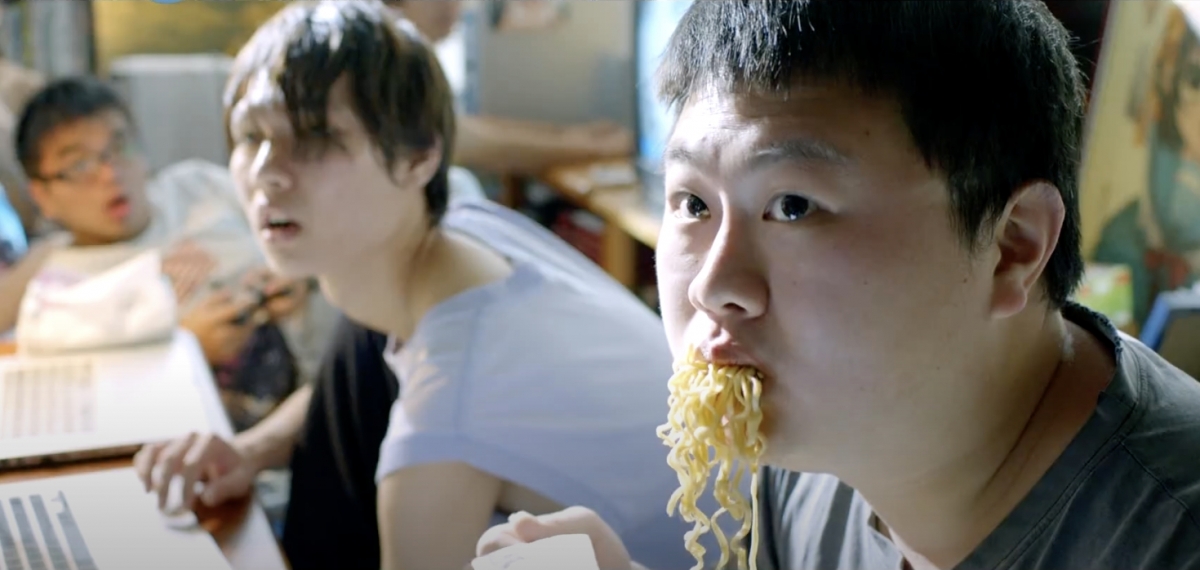 網民認為男網友的情商很低。