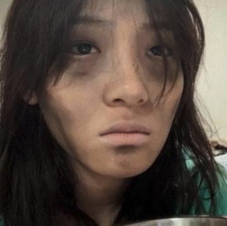 最近內地大學生界流行一種叫「虛弱妝」的妝容