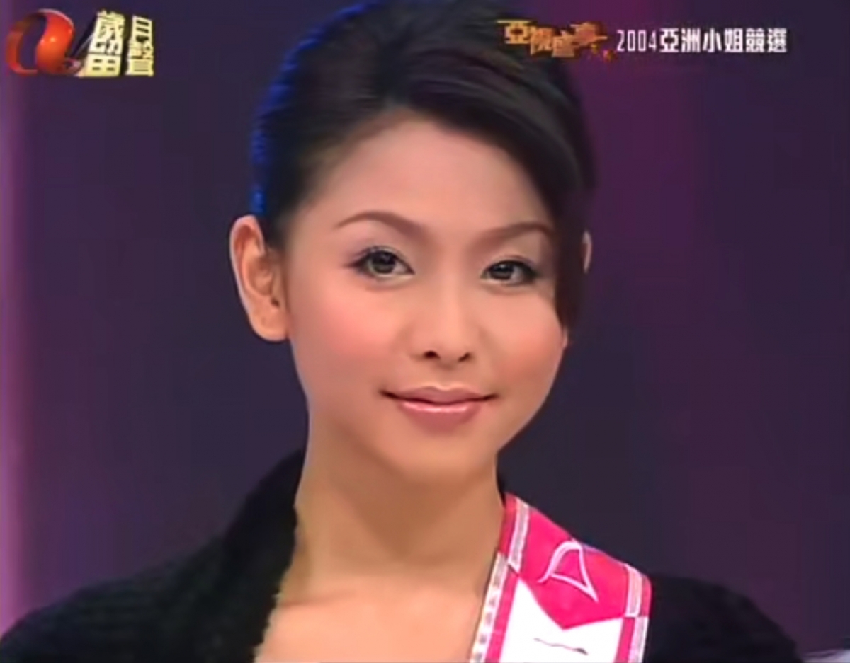 選美出身的尚羚在2004年再參選亞洲小姐競選,雖然三甲不入但人氣滿分