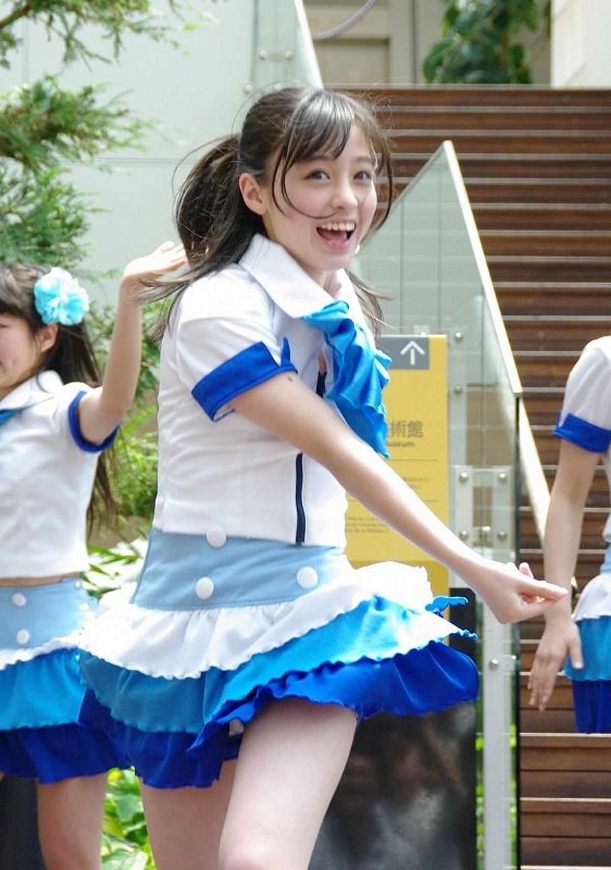 橋本環奈奇蹟的百年一遇美女撞臉Emix