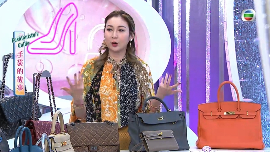 大馬拿督女兒莊思敏同樣帶了3個Hermès袋上來,分別是橙色的Birkin、以及Kelly 40、Kelly to go