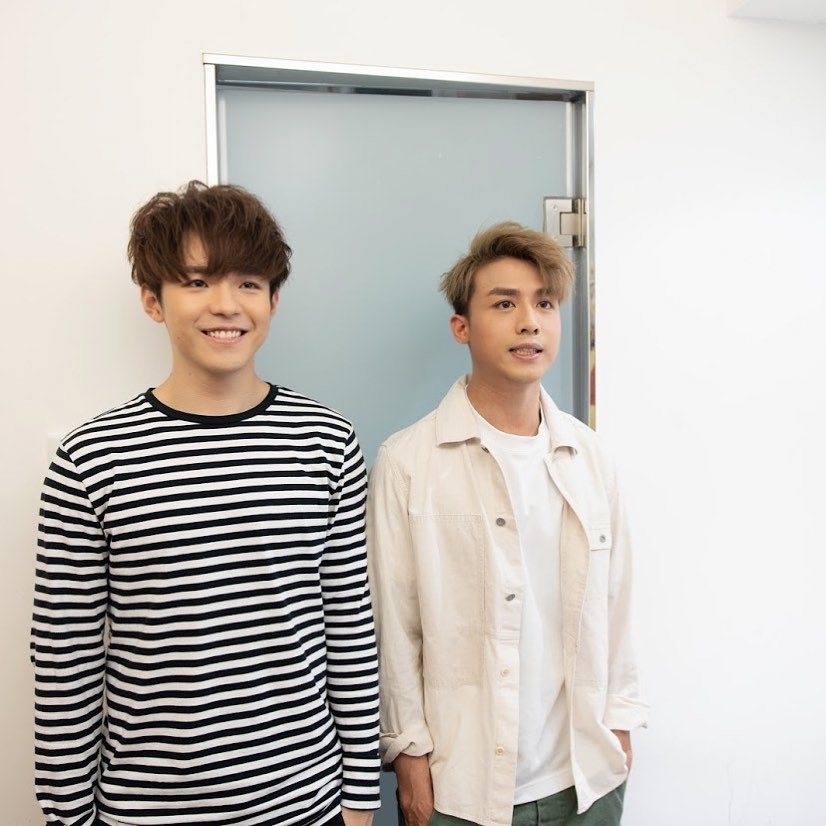 而在網民口中的 Mirror 「上弦」,就是在隊中歌唱、跳舞實力較出眾的姜濤、Anson Lo(盧瀚霆)、Edan(呂爵安)、Ian(陳卓賢)、Anson Kong(AK)、Jer(柳應廷);