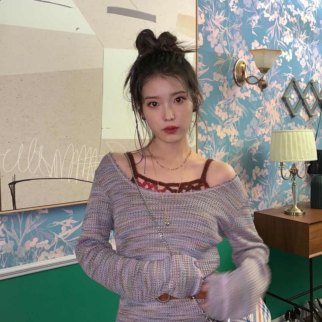 斜孭袋是不少女生的愛用包款,簡單易襯又方便