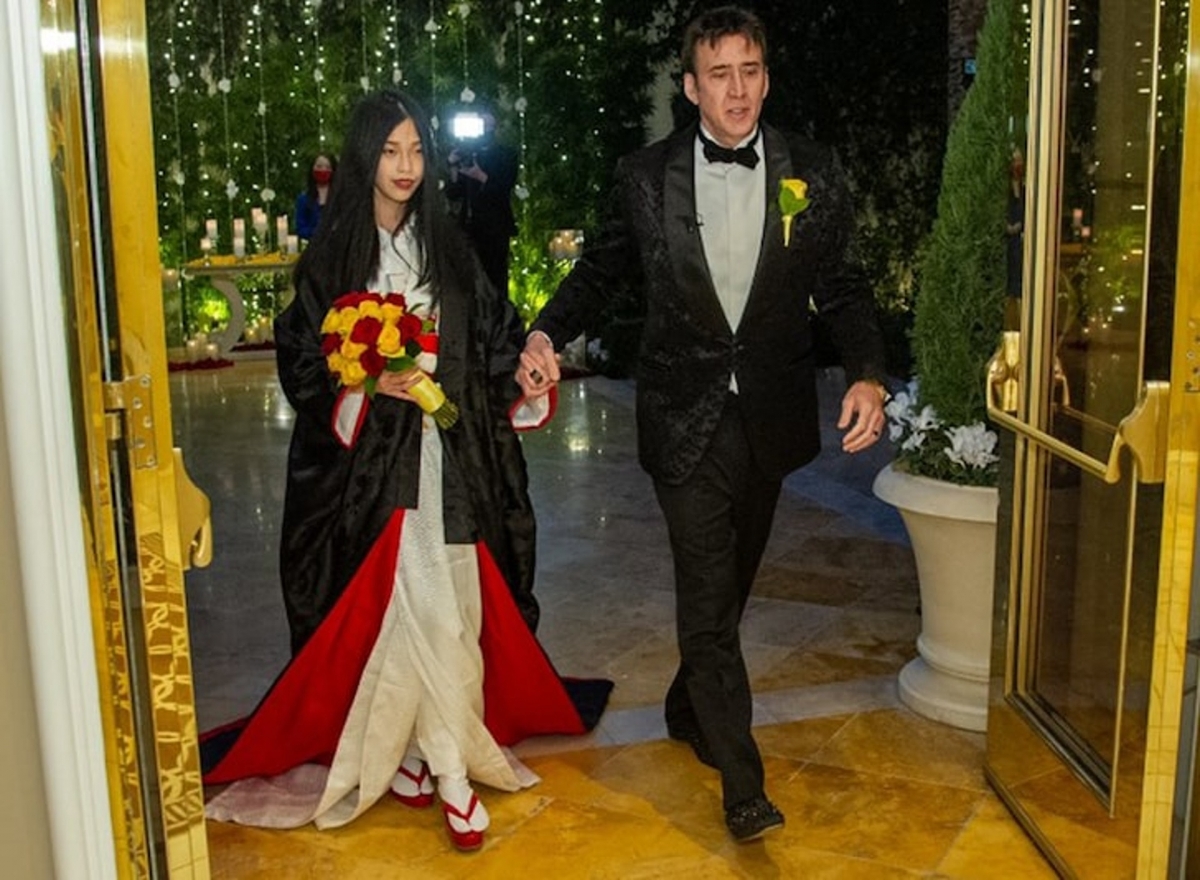Nicolas Cage 在今年 2 月迎娶比自己小 30 歲的第 5 任日藉妻子 Riko Shibata